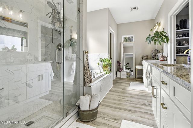 27 Forrest View Drive, Carriere, MS 39426