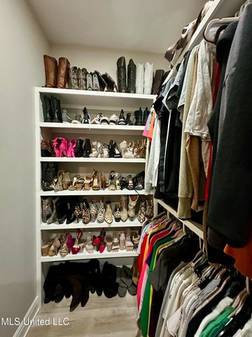 27 Forrest View Drive, Carriere, MS 39426