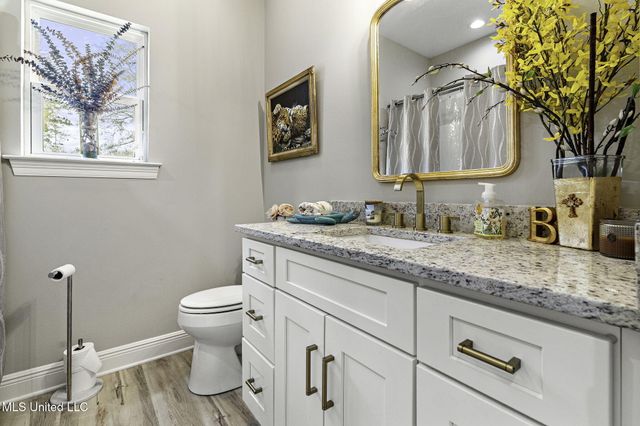 27 Forrest View Drive, Carriere, MS 39426