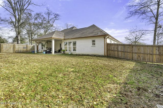 27 Forrest View Drive, Carriere, MS 39426