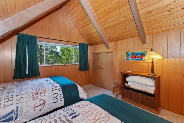 535 Pioneer Road, Lake Arrowhead, CA 92352