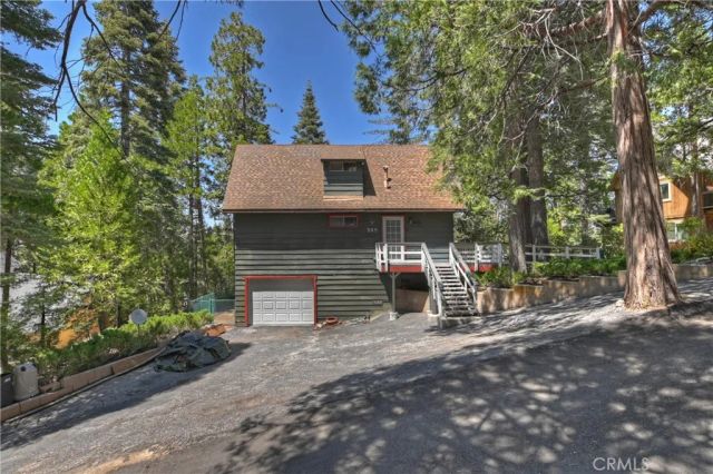 535 Pioneer Road, Lake Arrowhead, CA 92352