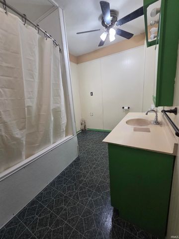 409 N Wilson Street, Delphi, IN 46923