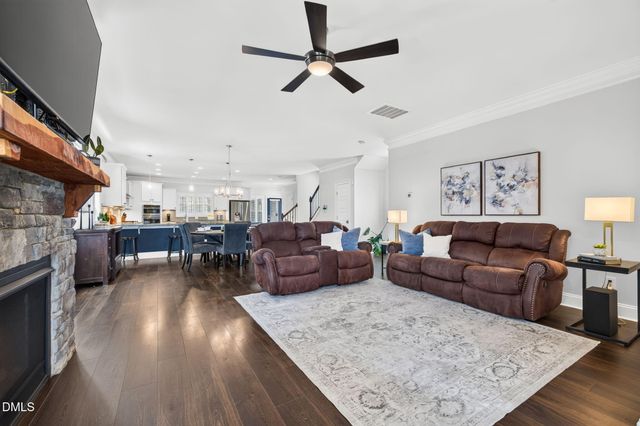 1276 Gloriosa Street, Apex, NC 27523