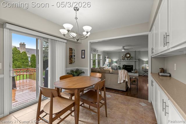 34254 Fonville Ct., Livonia, MI 48152