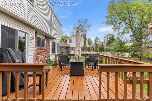 34254 Fonville Ct., Livonia, MI 48152