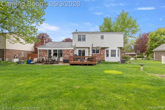 34254 Fonville Ct., Livonia, MI 48152