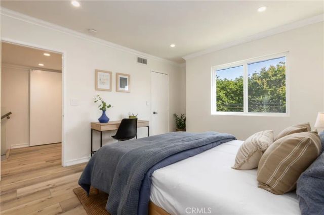 4216 Ethel Ave, Apt 5, Studio City, CA 91604