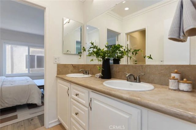 4216 Ethel Ave, Apt 5, Studio City, CA 91604