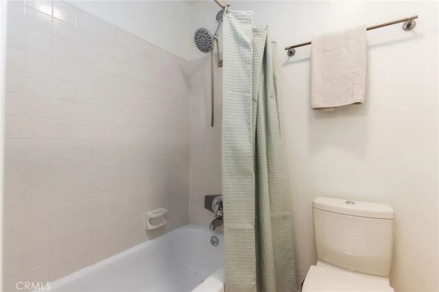 4216 Ethel Ave, Apt 5, Studio City, CA 91604