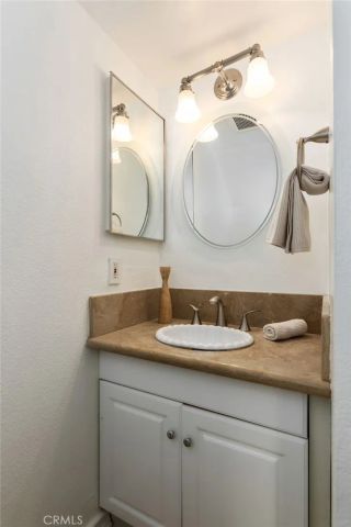 4216 Ethel Ave, Apt 5, Studio City, CA 91604