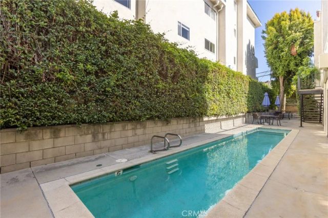 4216 Ethel Ave, Apt 5, Studio City, CA 91604