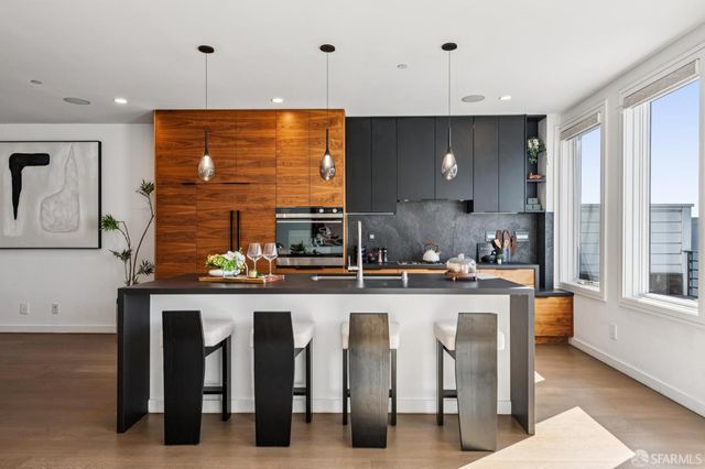 2829 25th Street 4, San Francisco, CA 94110