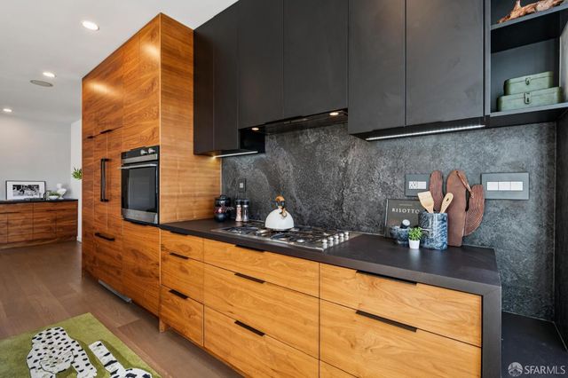 2829 25th Street 4, San Francisco, CA 94110