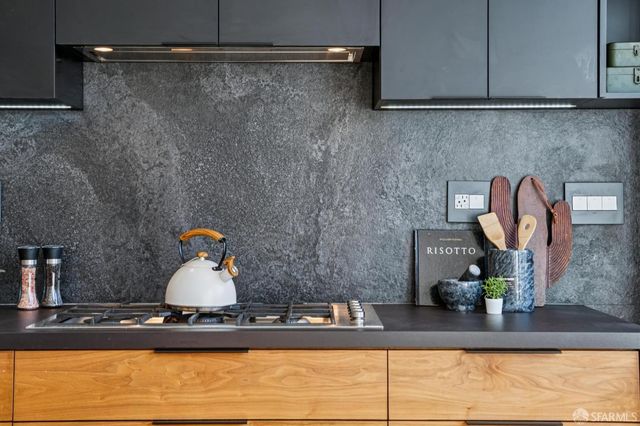 2829 25th Street 4, San Francisco, CA 94110