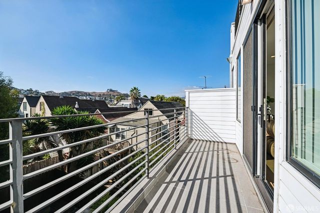 2829 25th Street 4, San Francisco, CA 94110