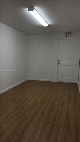 3960 W 16th Ave 204, Hialeah, FL 33012