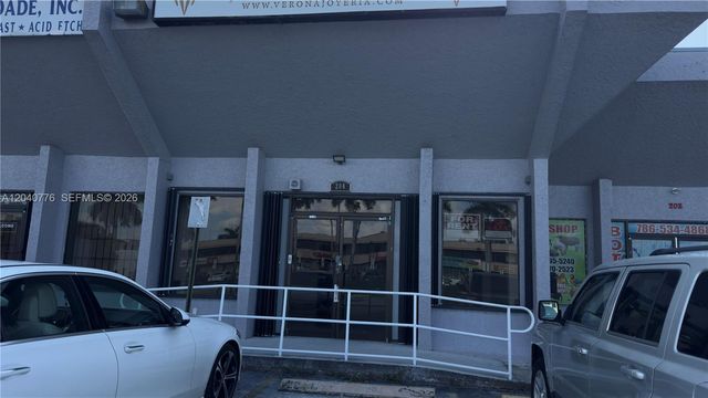 3960 W 16th Ave 204, Hialeah, FL 33012