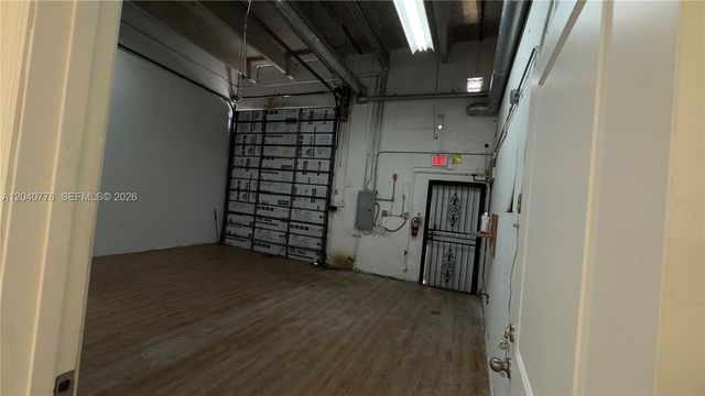 3960 W 16th Ave 204, Hialeah, FL 33012