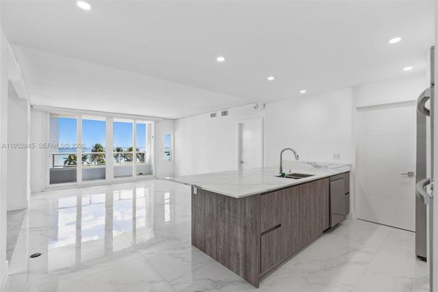 5005 Collins Ave 415, Miami Beach, FL 33140