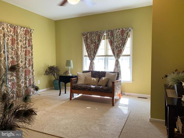 163 SHARON STATION, Robbinsville, NJ 08691