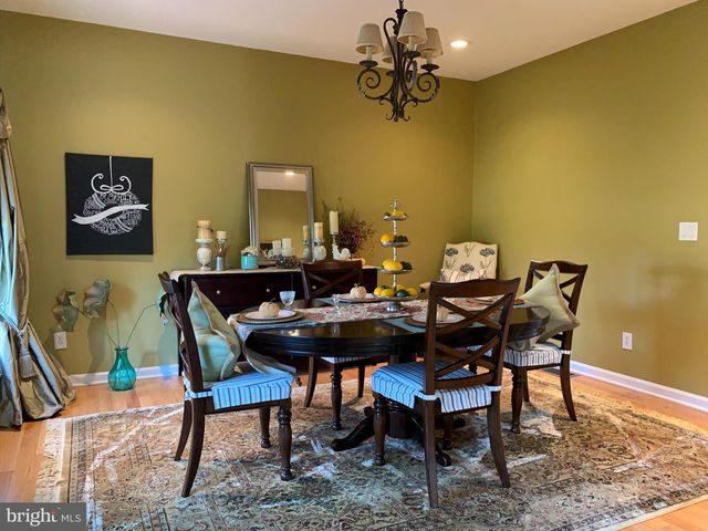 163 SHARON STATION, Robbinsville, NJ 08691