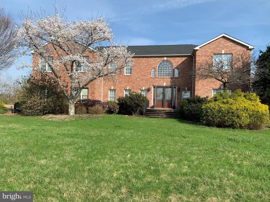 163 SHARON STATION, Robbinsville, NJ 08691