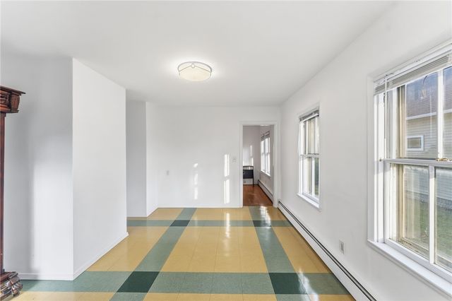 26 Glen Street, East Providence, RI 02915