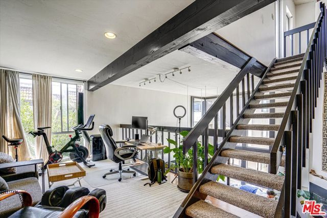 14 Mast Street, Marina Del Rey, CA 90292