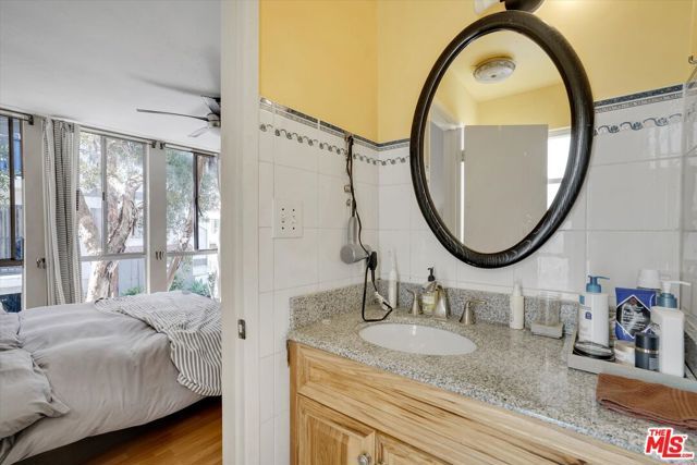 14 Mast Street, Marina Del Rey, CA 90292