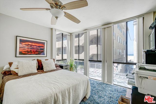 14 Mast Street, Marina Del Rey, CA 90292