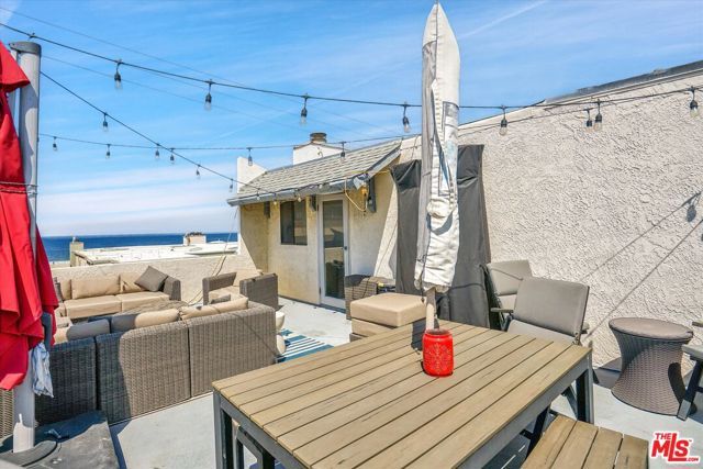 14 Mast Street, Marina Del Rey, CA 90292
