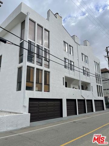 14 Mast Street, Marina Del Rey, CA 90292