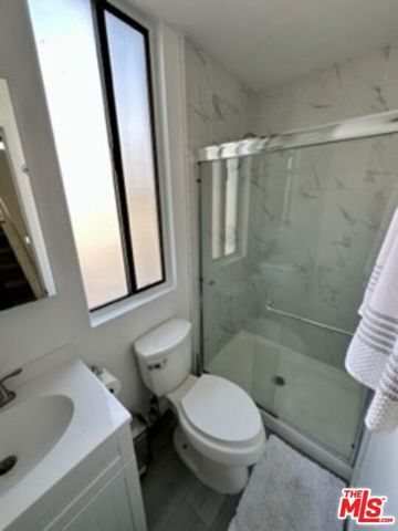 14 Mast Street, Marina Del Rey, CA 90292