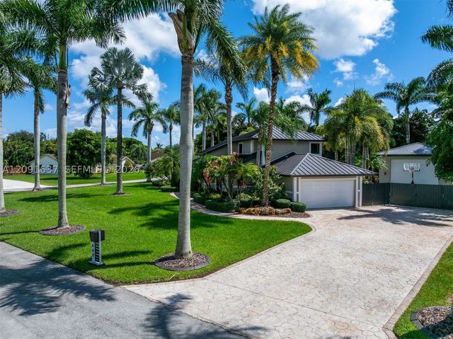 14800 SW 166th St, Miami, FL 33187