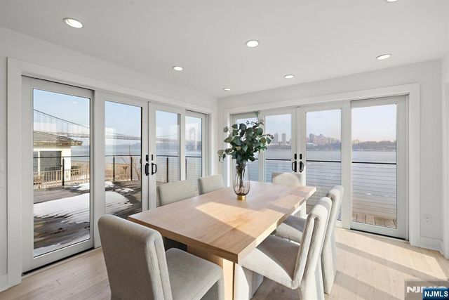 27 Shore Road, Edgewater, NJ 07020