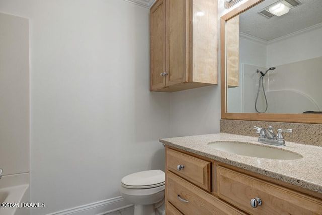 136 Longfellow Drive, Lafayette, LA 70503