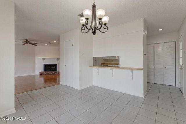 136 Longfellow Drive, Lafayette, LA 70503