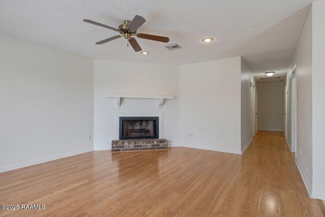 136 Longfellow Drive, Lafayette, LA 70503