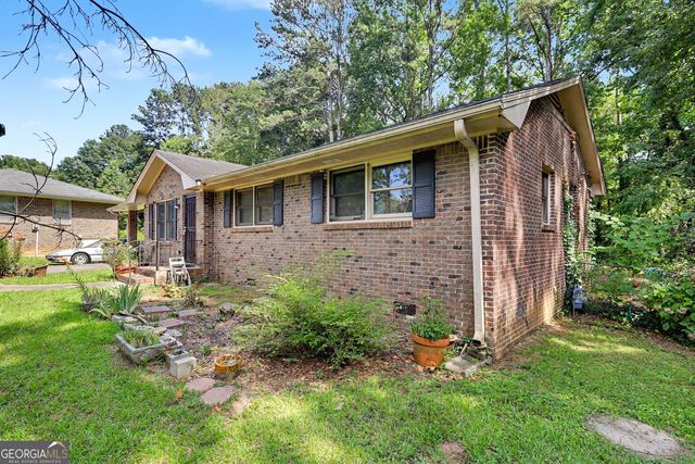 2959 Bobolink Drive, Rex, GA 30273