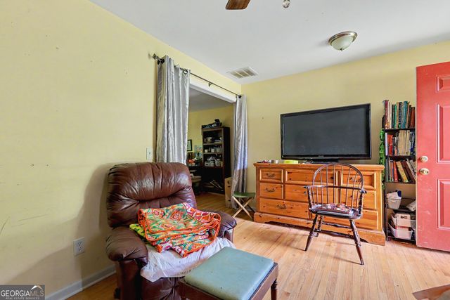 2959 Bobolink Drive, Rex, GA 30273