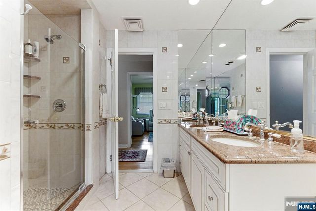 735 Linwood Avenue, Ridgewood, NJ 07450