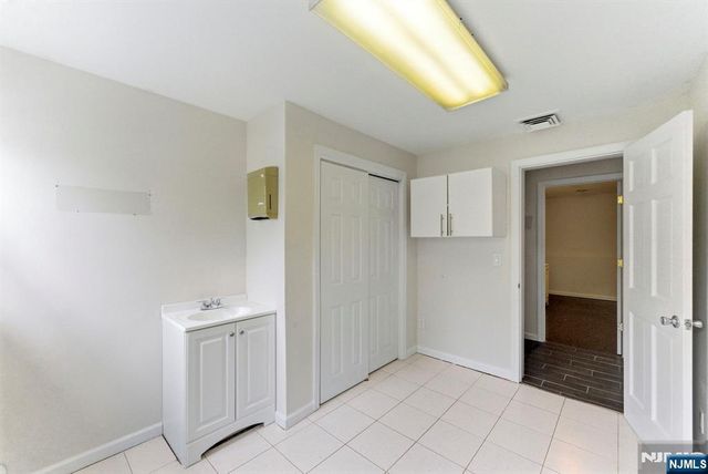 735 Linwood Avenue, Ridgewood, NJ 07450