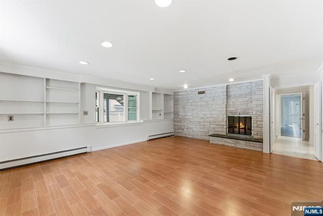 735 Linwood Avenue, Ridgewood, NJ 07450