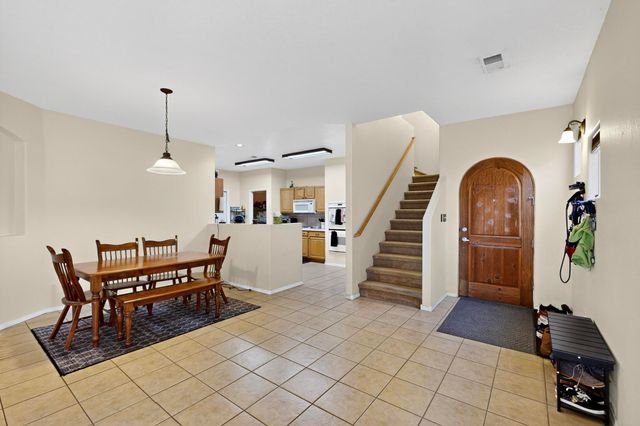 11735 Terra Bella Lane SE, Albuquerque, NM 87123