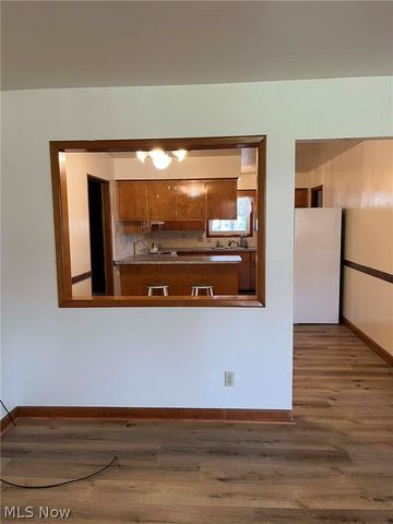 142 Essex Road, Mansfield, OH 44904