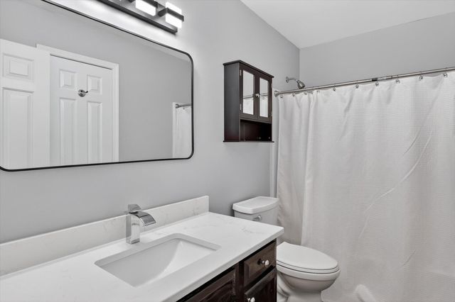 4317 Saturn Drive, Dorr, MI 49323
