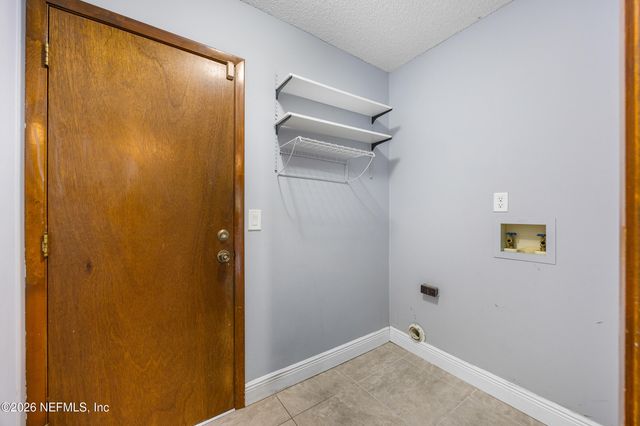 8157 FORT LEE Trail, Jacksonville, FL 32244