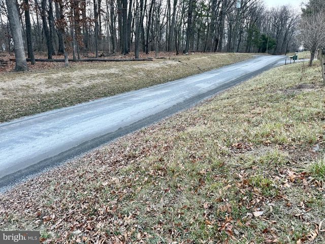 37611 HUGHESVILLE RD, Purcellville, VA 20132