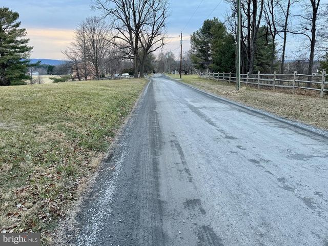 37611 HUGHESVILLE RD, Purcellville, VA 20132